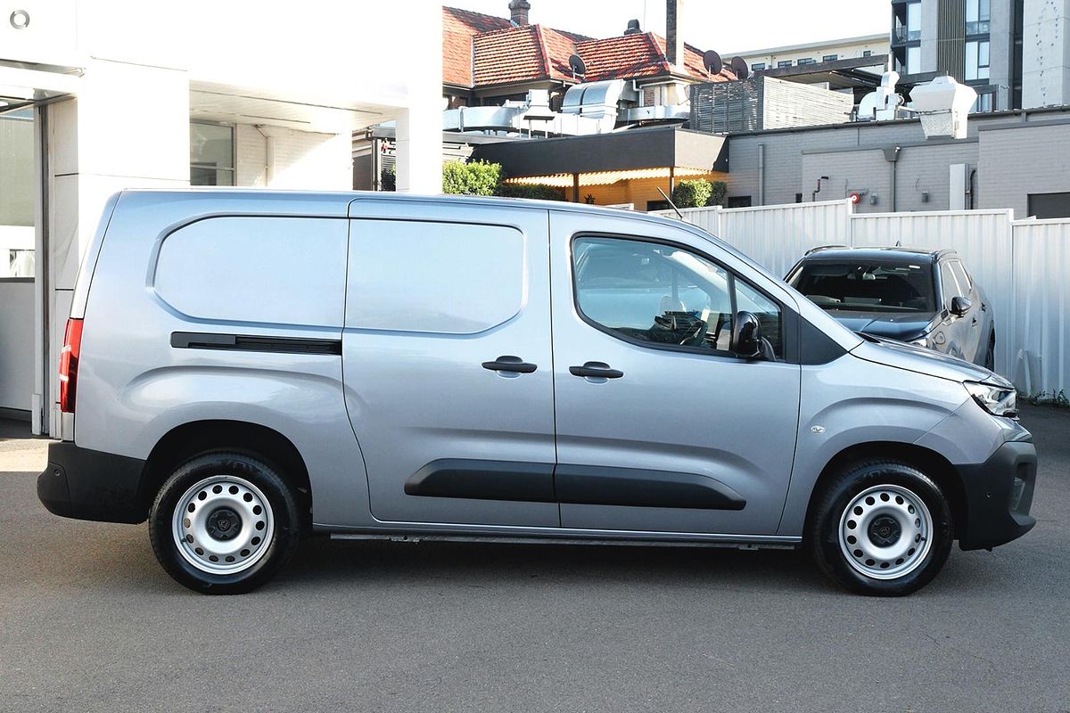 2024 Peugeot Partner Pro K9 LWB