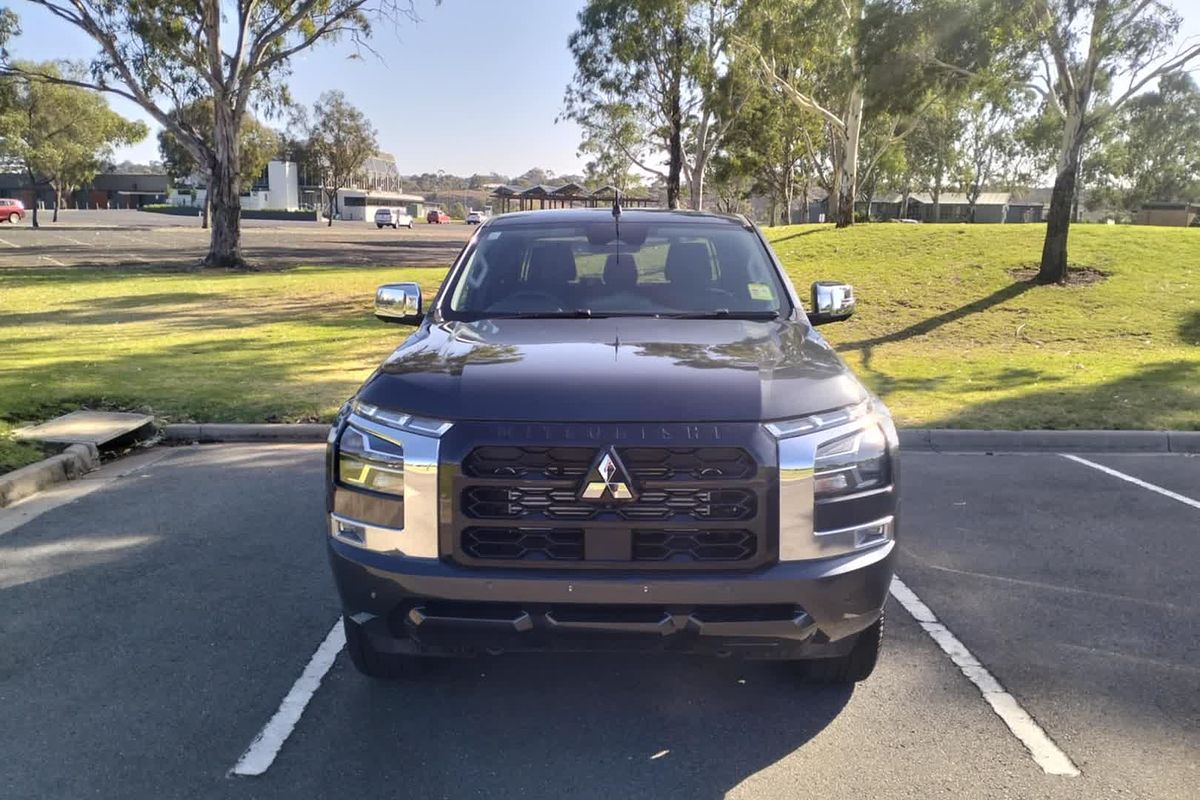 2024 Mitsubishi Triton GLS MV 4X4