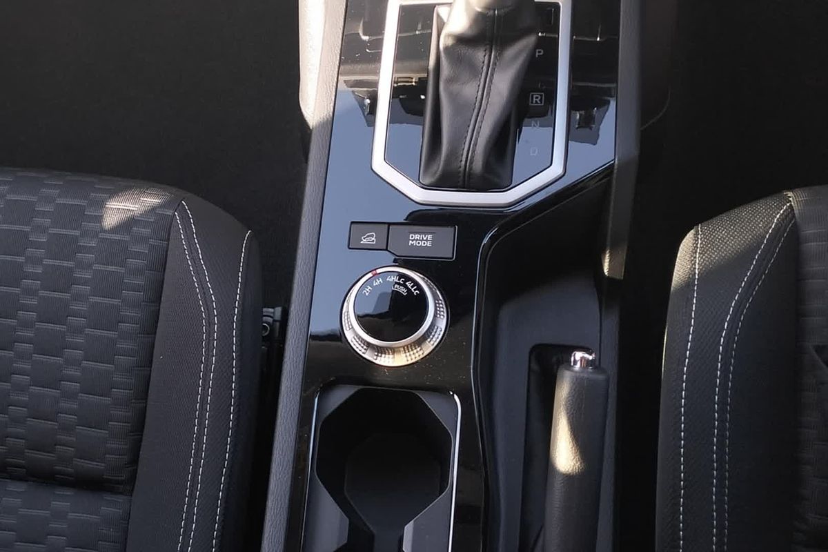 2024 Mitsubishi Triton GLS MV 4X4
