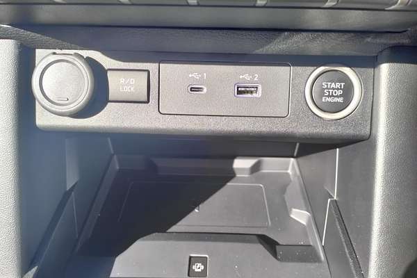 2024 Mitsubishi Triton GLS MV 4X4