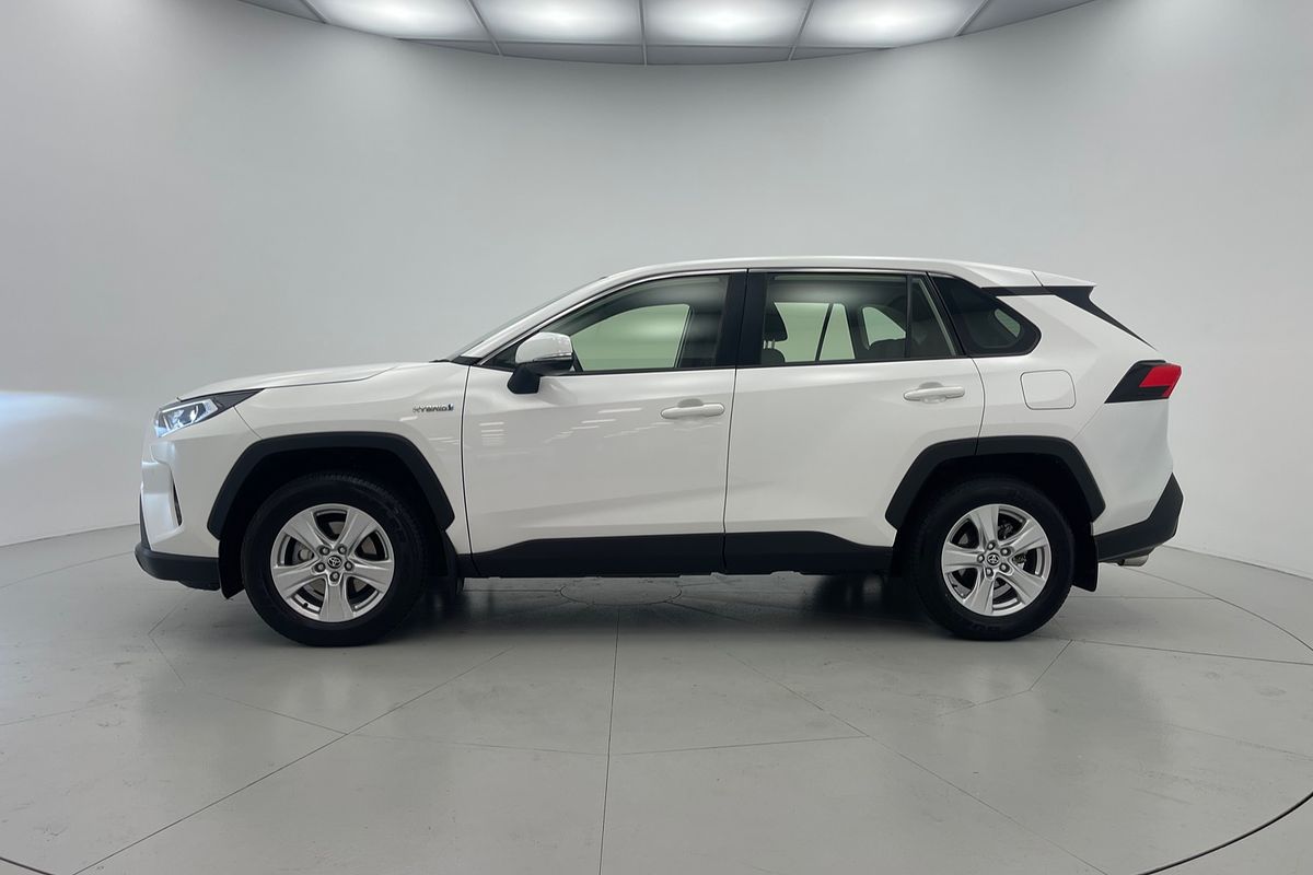 2020 Toyota RAV4 GX AXAH54R