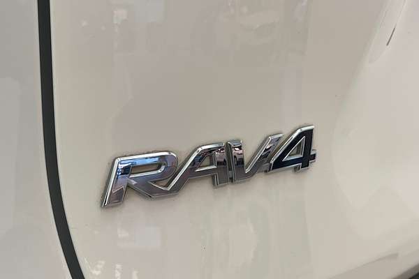 2020 Toyota RAV4 GX AXAH54R