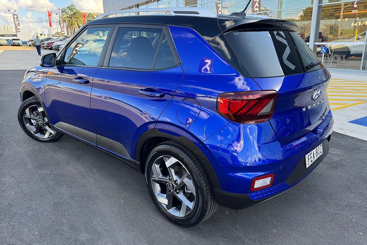 2023 Hyundai Venue Elite QX.V5
