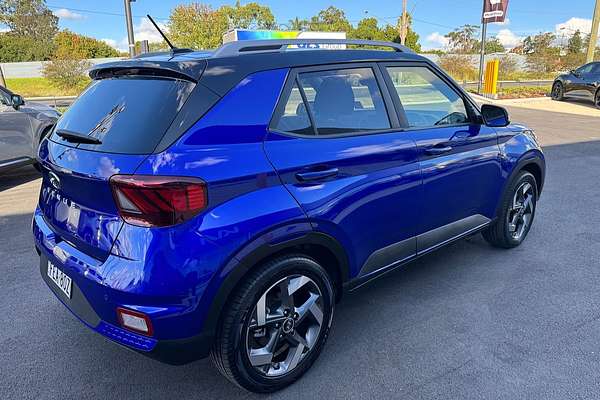 2023 Hyundai Venue Elite QX.V5