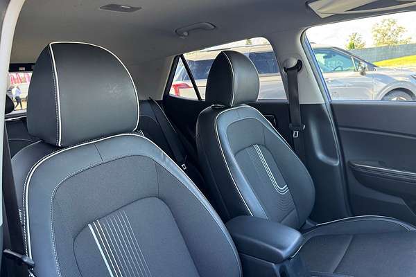 2023 Hyundai Venue Elite QX.V5