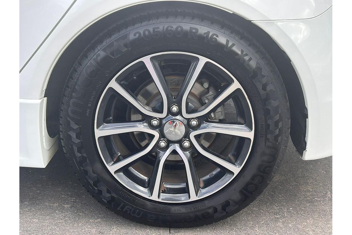 2015 Mitsubishi Lancer ES Sport CJ