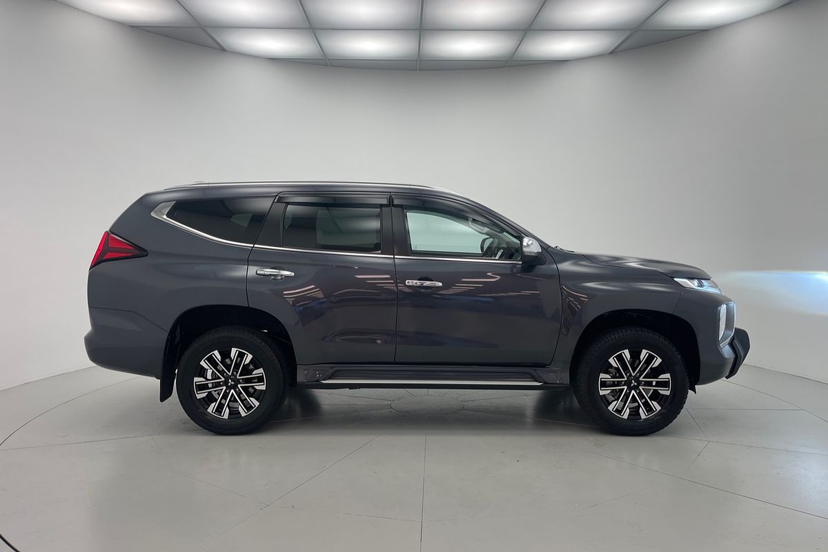 2021 Mitsubishi Pajero Sport GLS QF