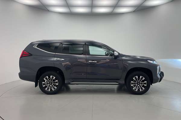 2021 Mitsubishi Pajero Sport GLS QF