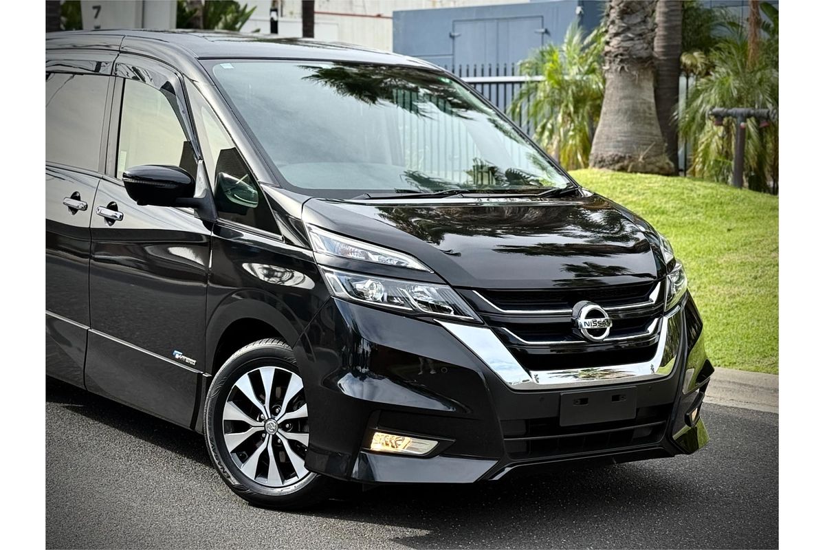 2017 Nissan Serena S Hybrid GFC27