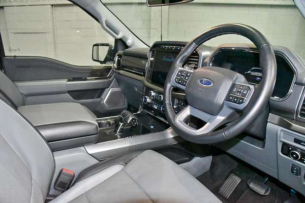 2023 Ford F-150 Lariat 4X4 LWB