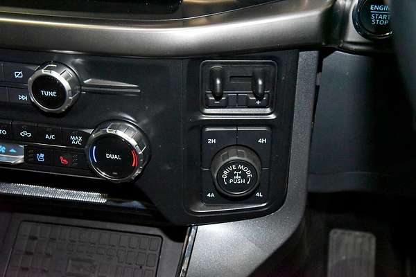 2023 Ford F-150 Lariat 4X4 LWB