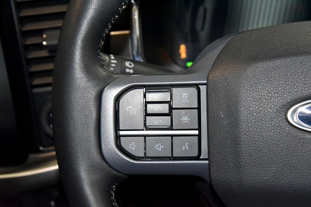 2023 Ford F-150 Lariat 4X4 LWB