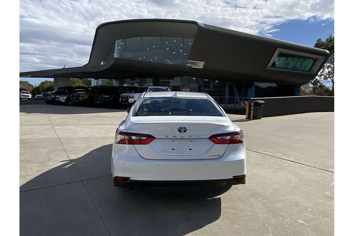 2022 Toyota Camry Ascent AXVH70R