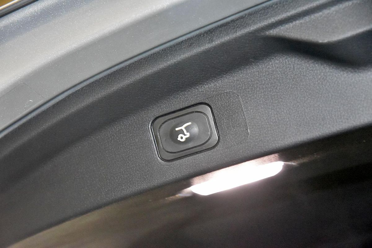 2024 Ford Everest Sport