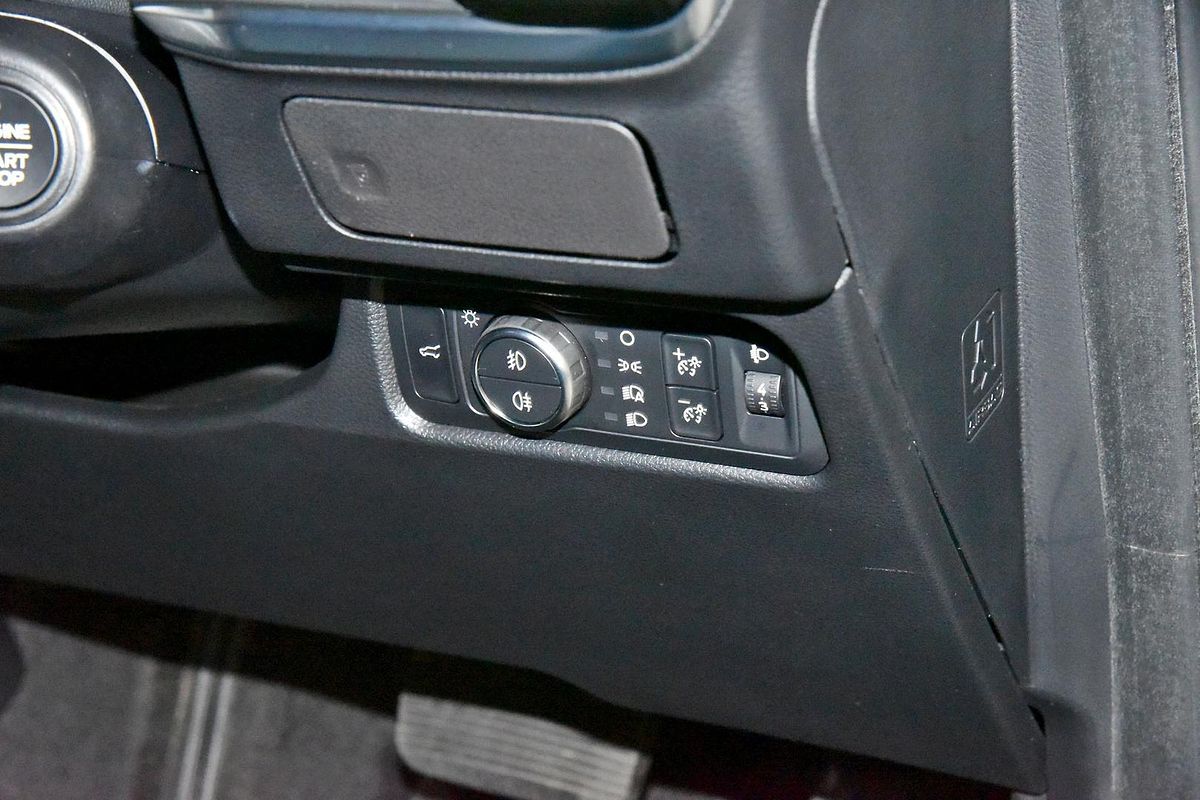 2024 Ford Everest Sport