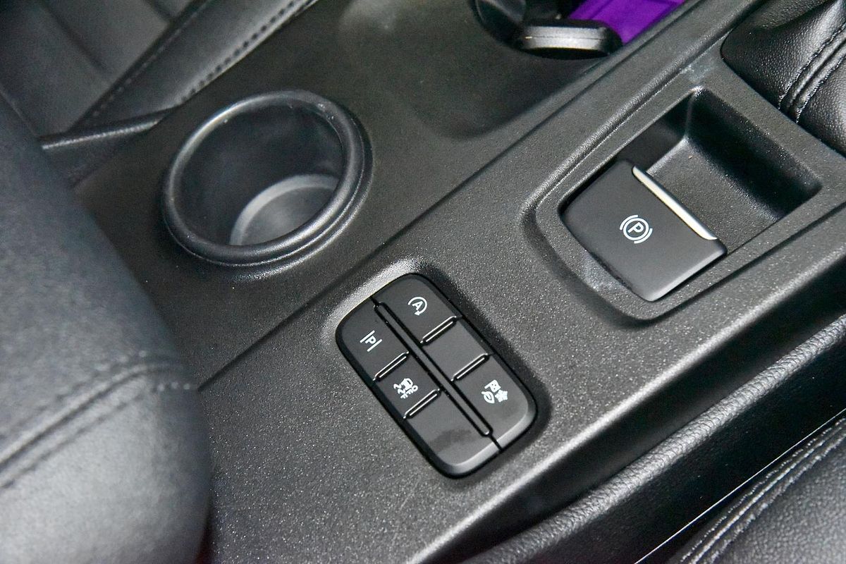 2024 Ford Everest Sport