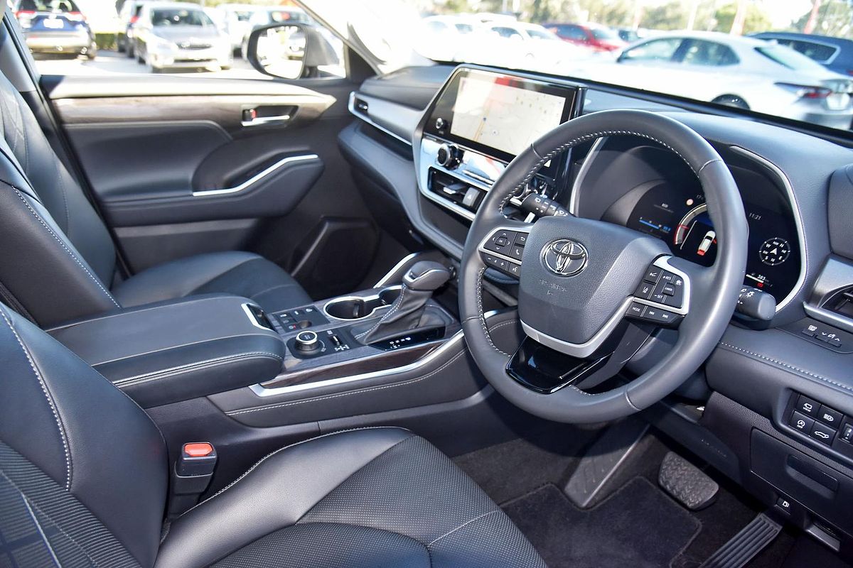 2023 Toyota Kluger Grande TXUA75R
