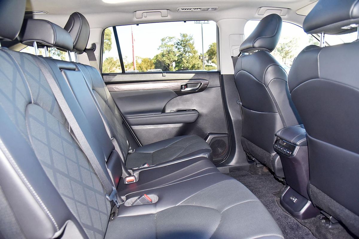 2023 Toyota Kluger Grande TXUA75R