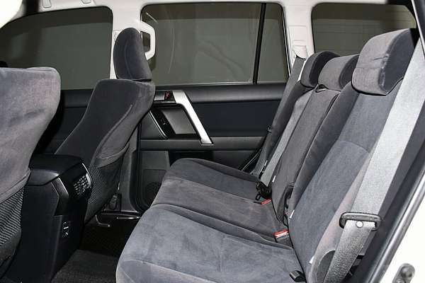 2023 Toyota Landcruiser Prado GX GDJ150R