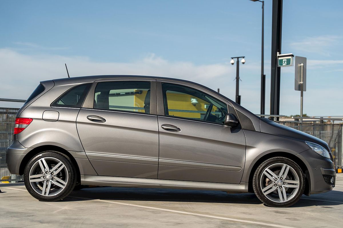 2011 Mercedes-Benz B-Class B180 W245