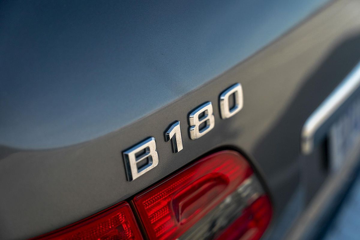 2011 Mercedes-Benz B-Class B180 W245