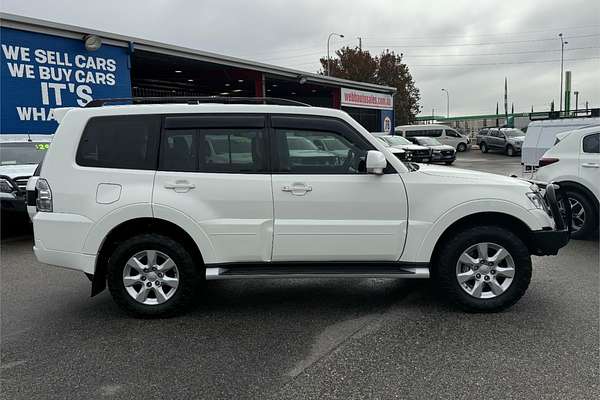 2021 Mitsubishi Pajero GLX NX