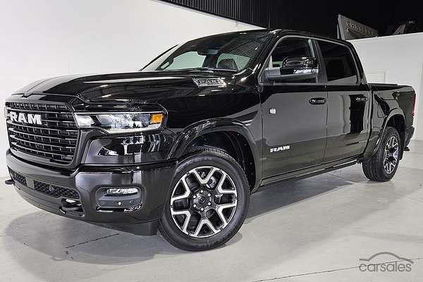 2024 RAM 1500 Laramie Sport Hurricane SO RamBox DT 4X4 SWB