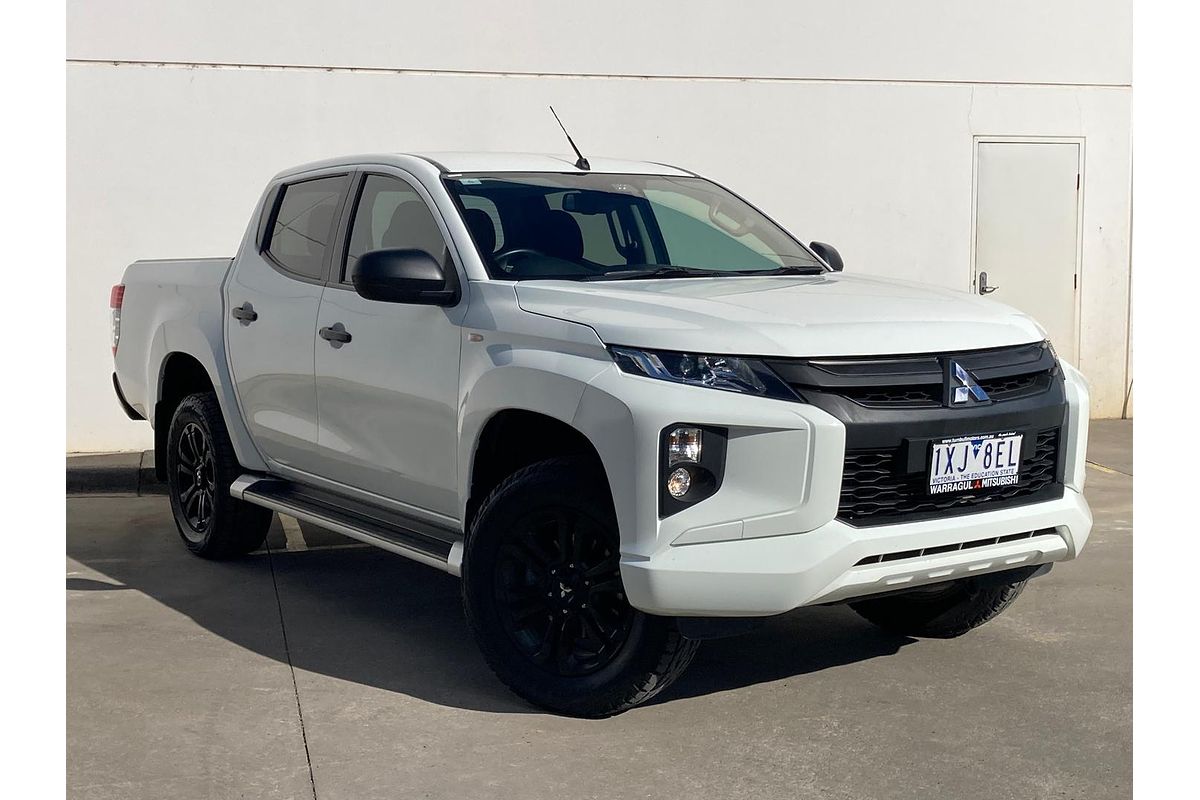 2022 Mitsubishi Triton GLX-R MR 4X4