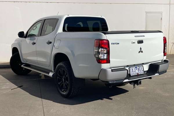 2022 Mitsubishi Triton GLX-R MR 4X4