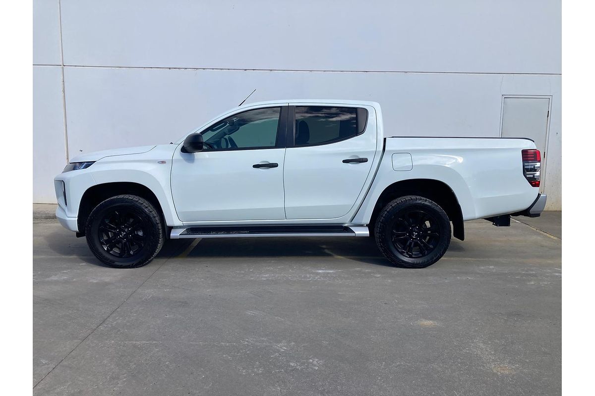 2022 Mitsubishi Triton GLX-R MR 4X4