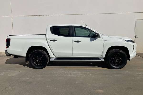 2022 Mitsubishi Triton GLX-R MR 4X4