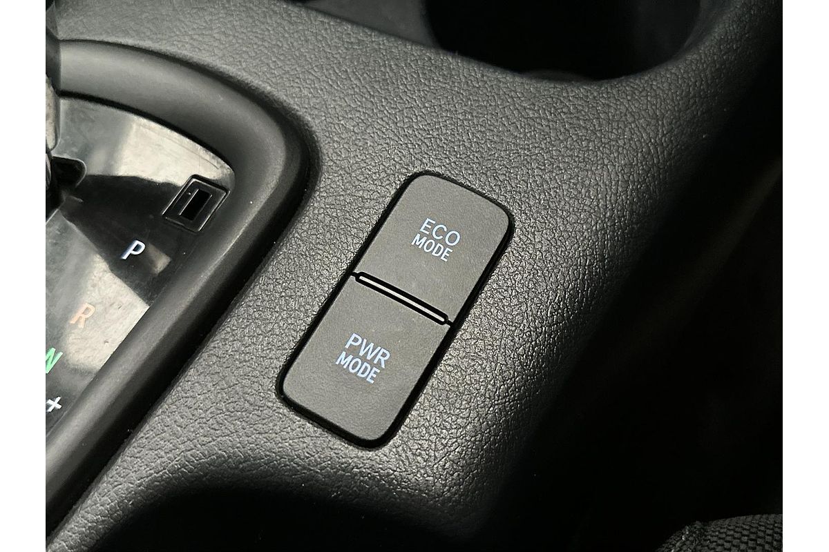 2019 Toyota Hilux SR GUN126R 4X4