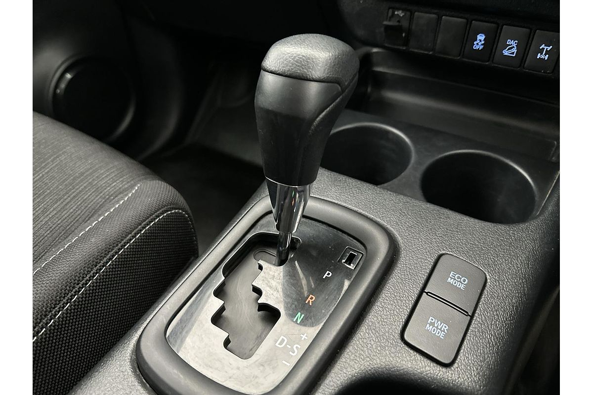 2019 Toyota Hilux SR GUN126R 4X4