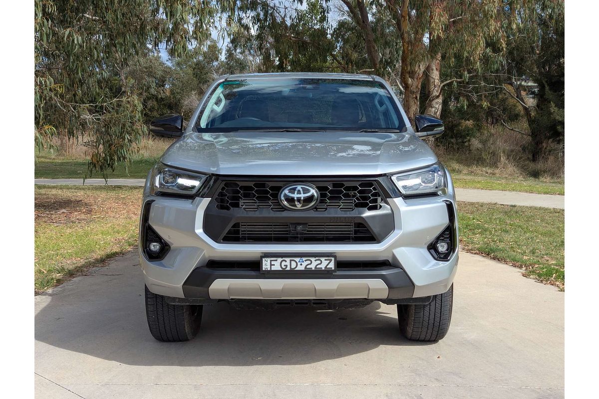 2024 Toyota Hilux SR5 48V GUN126R 4X4