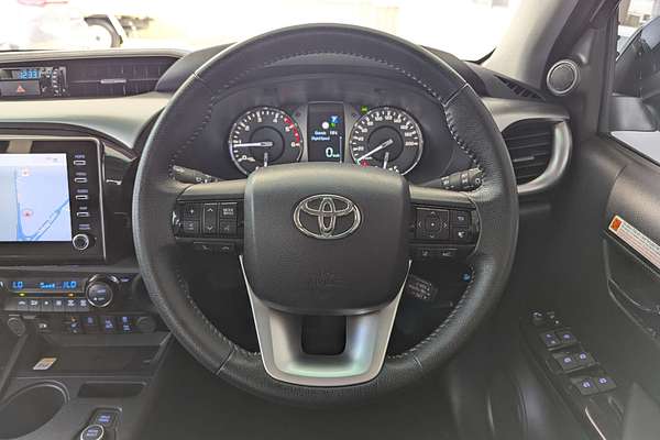 2024 Toyota Hilux SR5 48V GUN126R 4X4