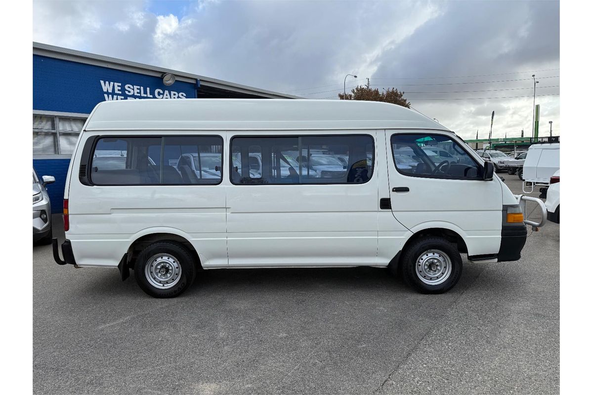 2001 Toyota Hiace Commuter LH184R