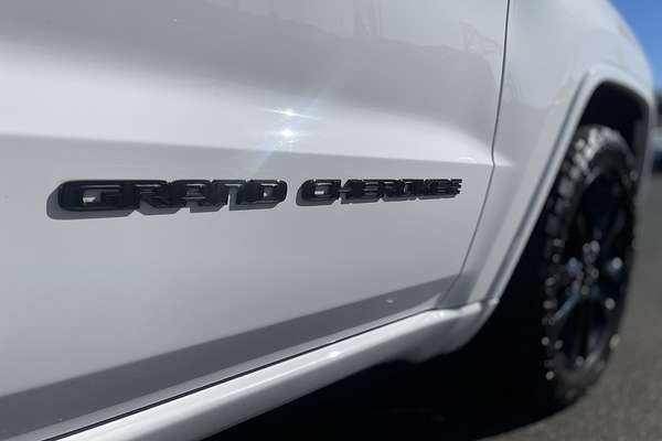 2020 Jeep Grand Cherokee Night Eagle WK