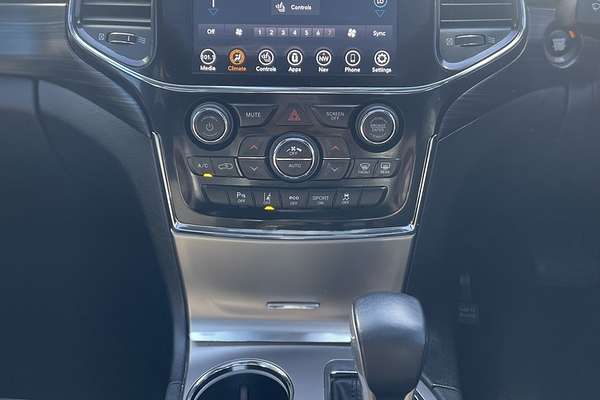 2020 Jeep Grand Cherokee Night Eagle WK