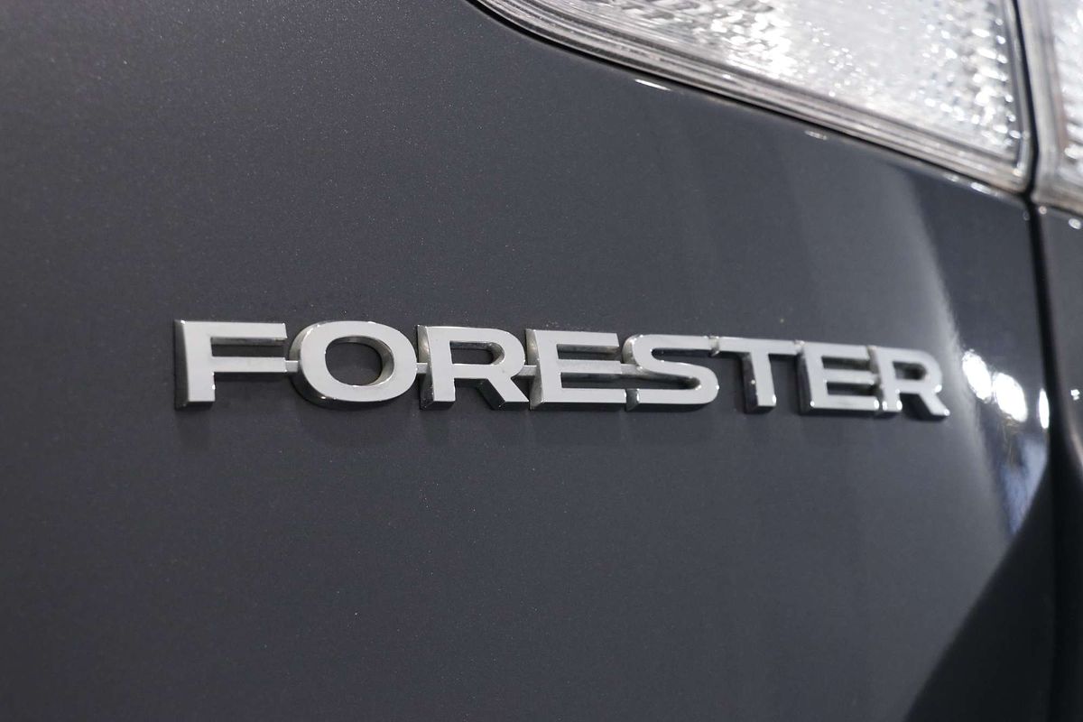 2022 Subaru Forester 2.5i-L S5