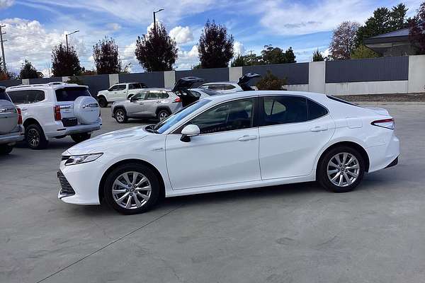 2021 Toyota Camry Ascent AXVH70R