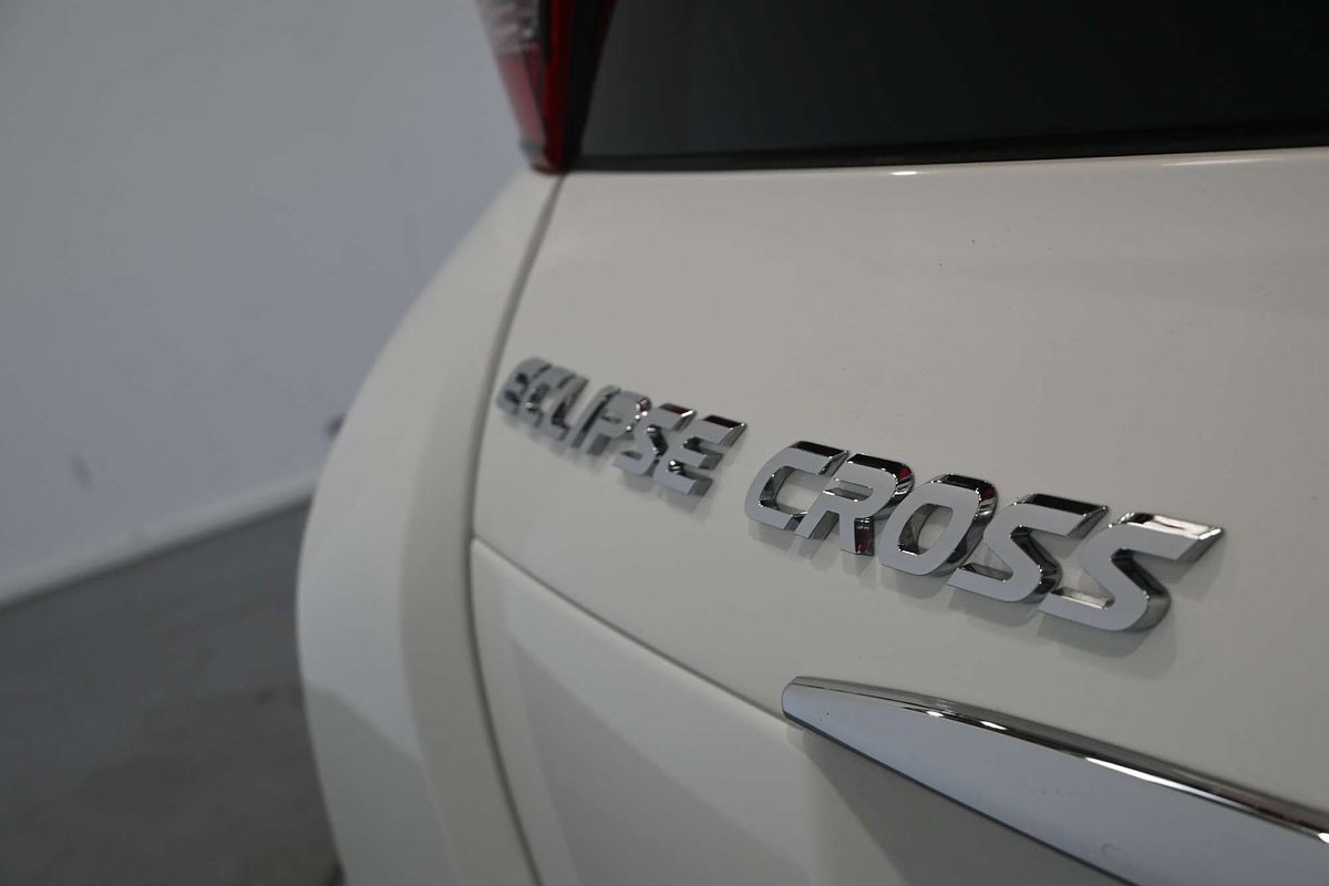2017 Mitsubishi Eclipse Cross LS (2WD) YA