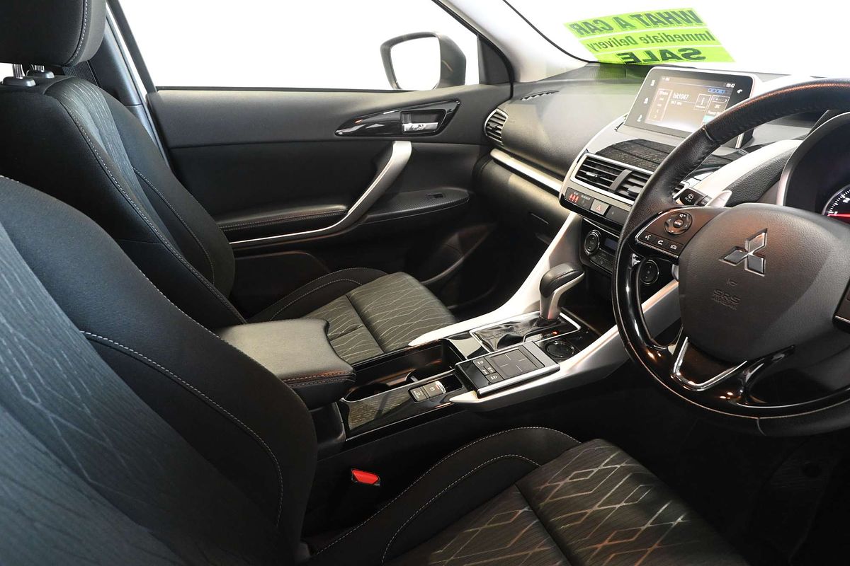 2017 Mitsubishi Eclipse Cross LS (2WD) YA