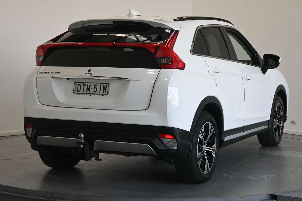 2017 Mitsubishi Eclipse Cross LS (2WD) YA