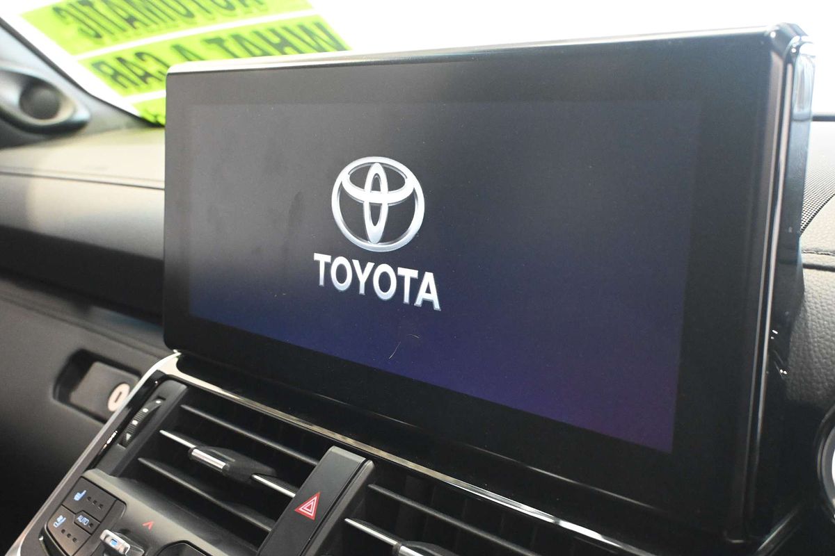 2023 Toyota Landcruiser Sahara FJA300R