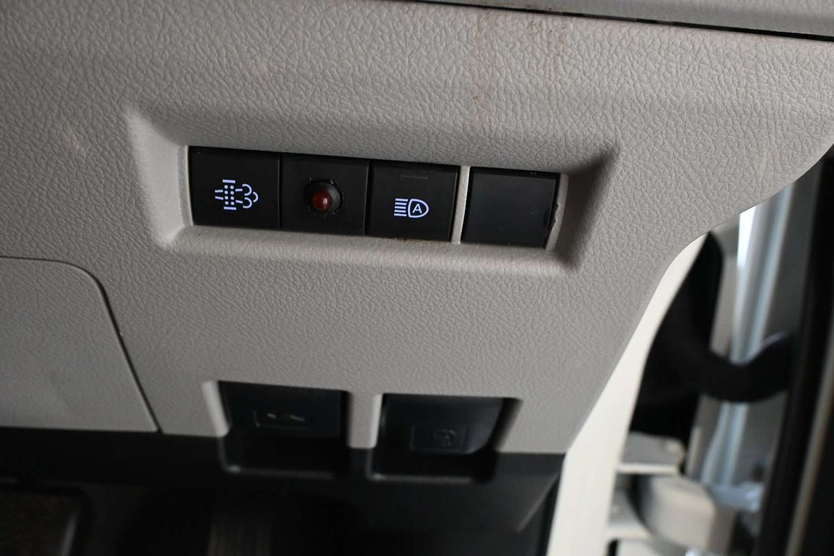 2022 Toyota Hiace GDH300R LWB