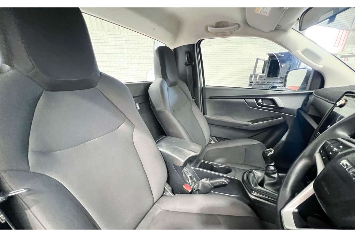 2021 Isuzu D-MAX SX High Ride Rear Wheel Drive