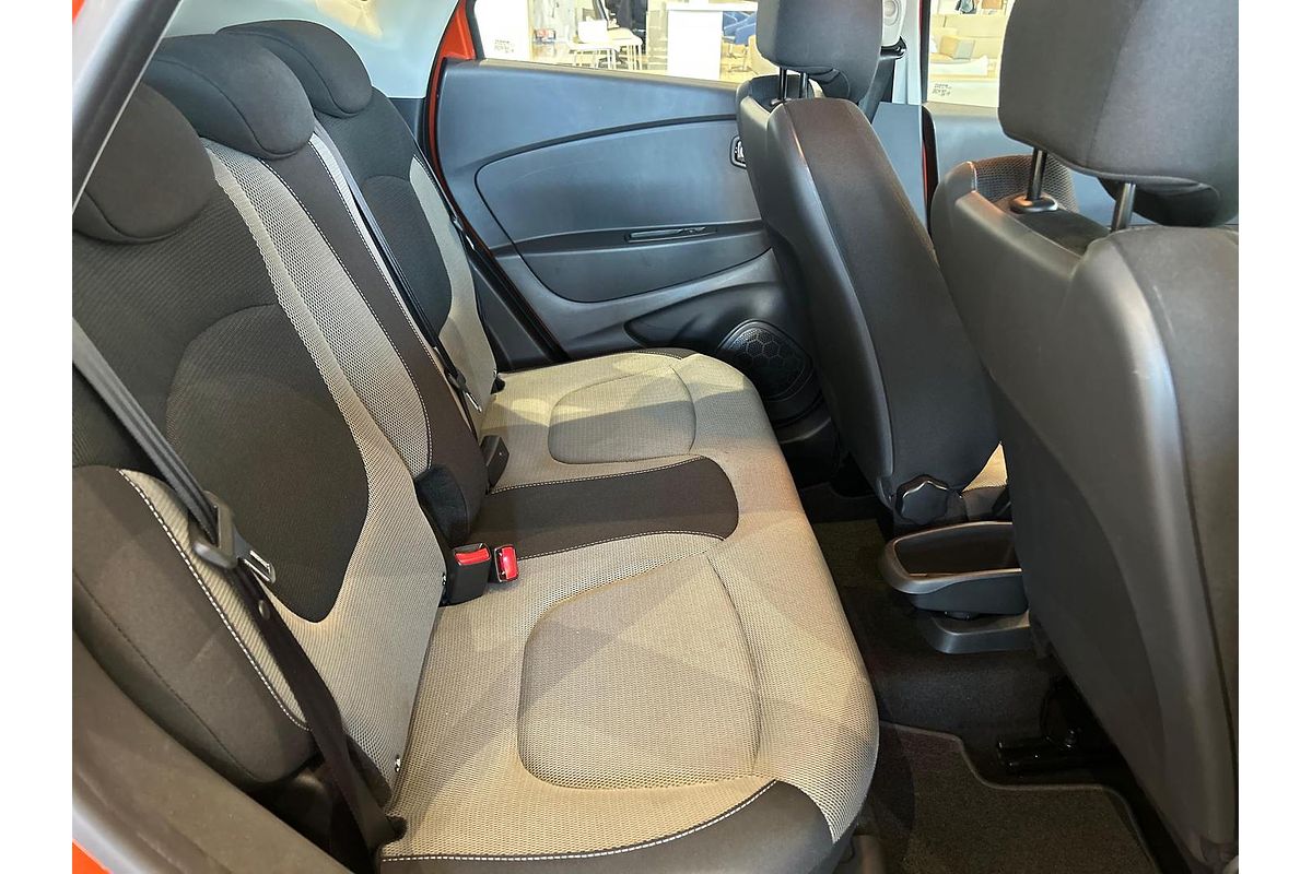 2016 Renault Captur Expression J87