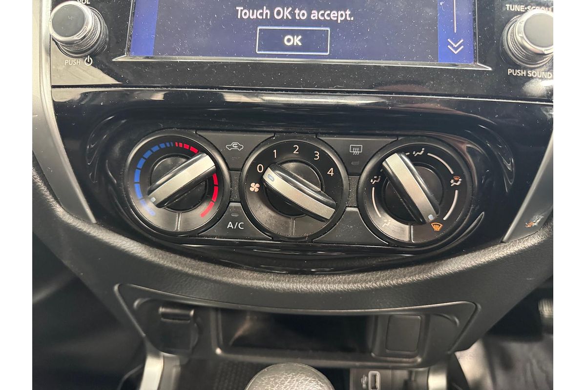 2021 Nissan Navara SL D23 Rear Wheel Drive