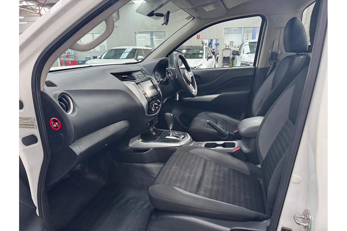 2021 Nissan Navara SL D23 Rear Wheel Drive