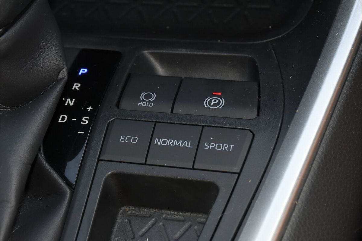 2024 Toyota RAV4 GX AXAH52R